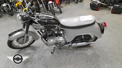 Lot 450 - 1963 TRIUMPH 6T THUNDERBIRD