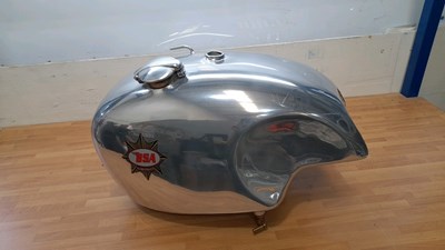 Lot 15 - GOLD STAR LYTA PETROL TANK