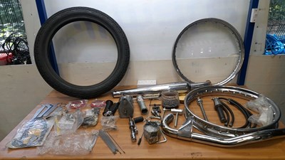 Lot 97 - BSA GOLD STAR PARTS