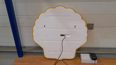 Lot 393 - SHELL PLASTIC LIGHT UP SIGN  20" X 20"