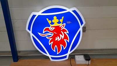 Lot 187 - SCANIA PLASTIC LIGHT UP SIGN 23" X 23"