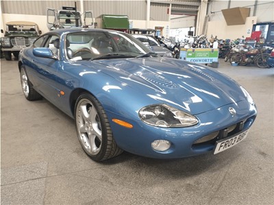 Lot 359 - 2003 JAGUAR XKR 4.2 AUTO