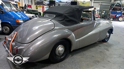 Lot 376 - 1951 DAIMLER DB18 SPORTS