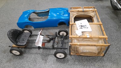 Lot 25 - MINI COBRA PEDAL CAR  CONSTRUCTION KIT