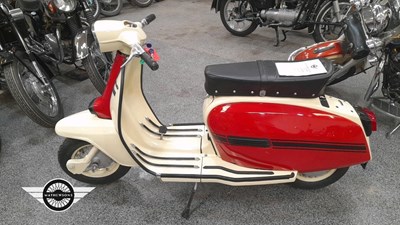 Lot 676 - 1971 LAMBRETTA