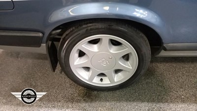 Lot 478 - 1987 FORD CAPRI INJECTION