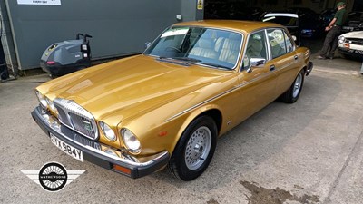 Lot 494 - 1983 DAIMLER DOUBLE SIX HE AUTO