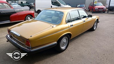 Lot 494 - 1983 DAIMLER DOUBLE SIX HE AUTO