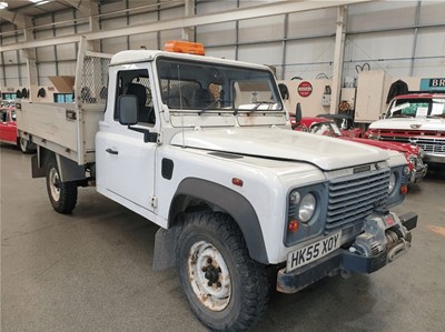 Lot 364 - 2006 LAND ROVER DEFENDER 130