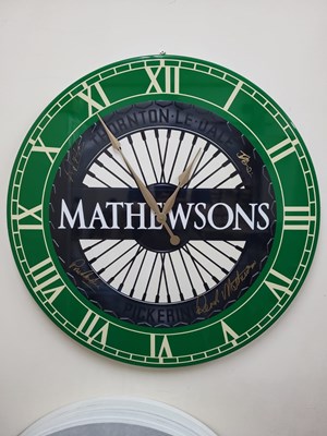 Lot 101 - MATHEWSONS SIGNED CLOCK