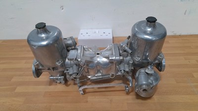 Lot 259 - PAIR OF ROLLS ROYCE SU CARBURETTORS , NEW OLD STOCK