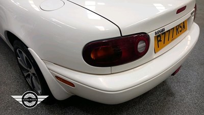 Lot 599 - 1997 MAZDA MX-5