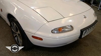 Lot 599 - 1997 MAZDA MX-5