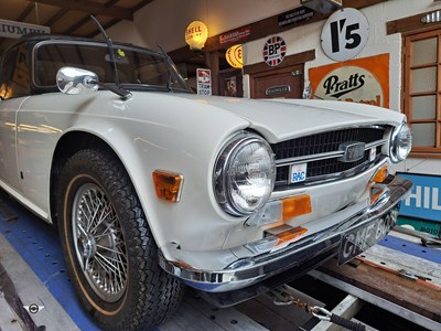 Lot 109 - 1974 TRIUMPH TR6