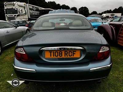 Lot 798 - 1999 JAGUAR S-TYPE V6 AUTO