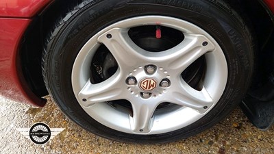 Lot 129 - 1997 MG MGF