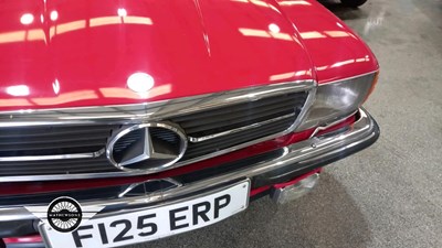 Lot 730 - 1989 MERCEDES 300 SL AUTO