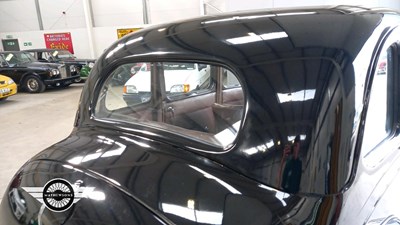 Lot 740 - 1948 MORRIS 10