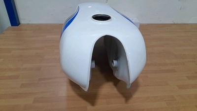 Lot 845 - NEW OLD STOCK RD80LC PETROL TANK BOXED