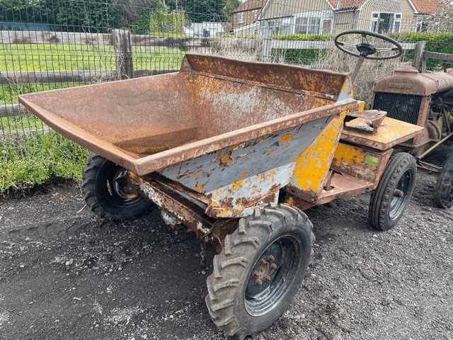 Lot 264 - 1990 BENFORD DUMPER