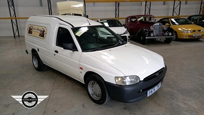 Lot 860 - 1998 FORD ESCORT 75 D