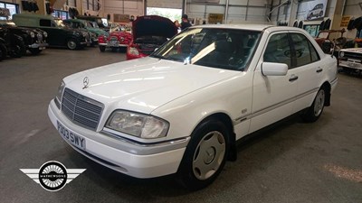 Lot 792 - 1996 MERCEDES C250 ELEGANCE TD AUTO