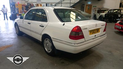 Lot 792 - 1996 MERCEDES C250 ELEGANCE TD AUTO