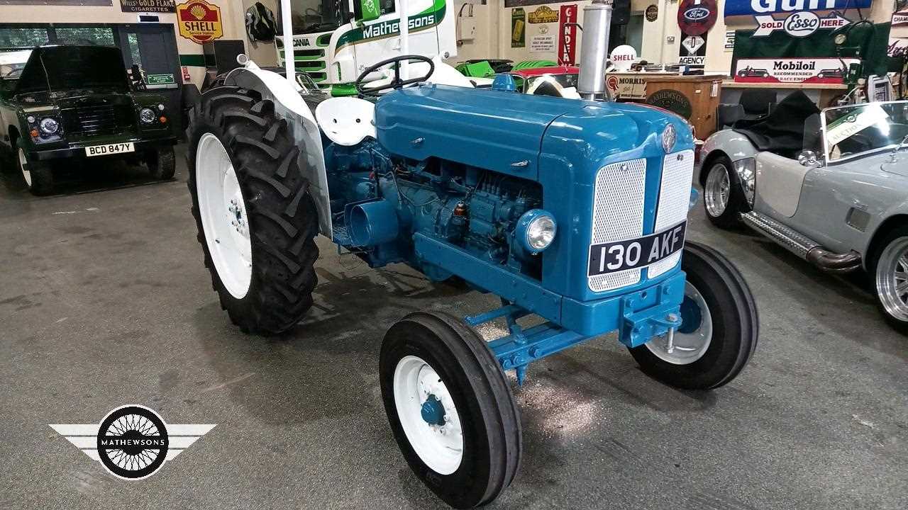 Lot 810 - 1958 FORDSON SUPER MAJOR