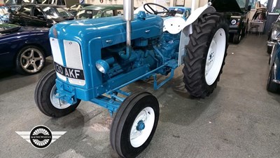 Lot 810 - 1958 FORDSON SUPER MAJOR