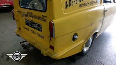 Lot 820 - 1971 RELIANT SUPER VAN 3