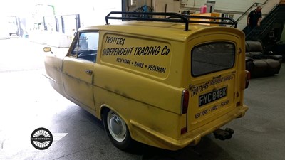 Lot 820 - 1971 RELIANT SUPER VAN 3