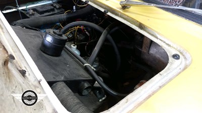 Lot 820 - 1971 RELIANT SUPER VAN 3