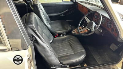 Lot 866 - 1972 TRIUMPH STAG AUTO