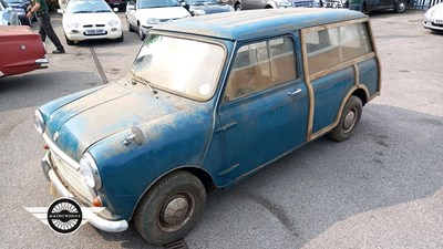 Lot 880 - 1969 MORRIS MINI TRAVELLER 1000