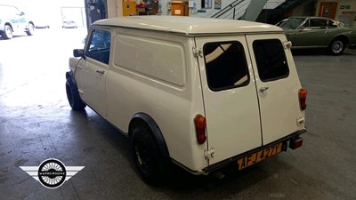 Lot 718 - 1982 AUSTIN MORRIS MINI 95L