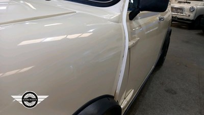 Lot 718 - 1982 AUSTIN MORRIS MINI 95L