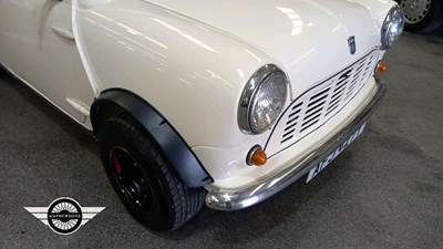 Lot 718 - 1982 AUSTIN MORRIS MINI 95L