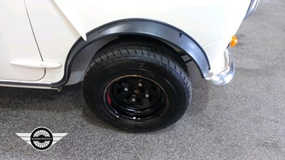 Lot 718 - 1982 AUSTIN MORRIS MINI 95L