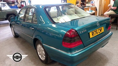 Lot 348 - 1998 MERCEDES C200 ELEGANCE AUTO