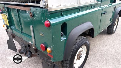 Lot 892 - 2005 LAND ROVER DEFENDER 90 TD5