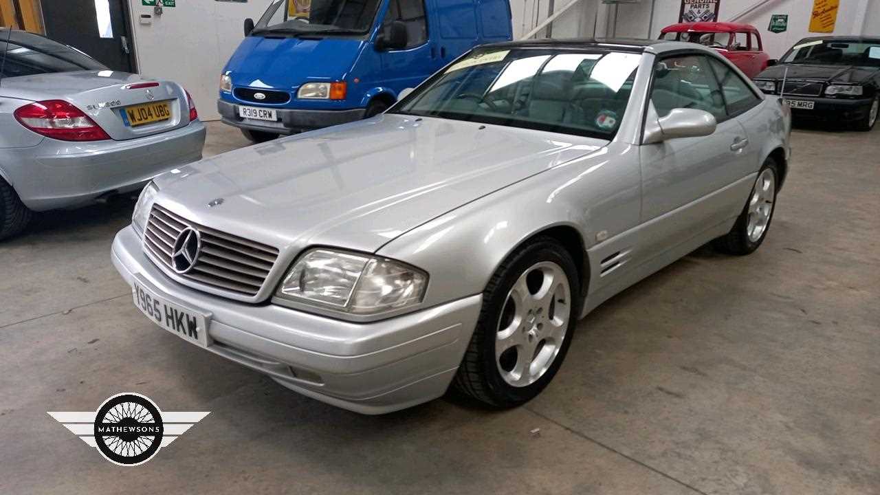 Lot 410 - 2001 MERCEDES SL280 AUTO