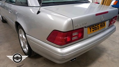 Lot 410 - 2001 MERCEDES SL280 AUTO