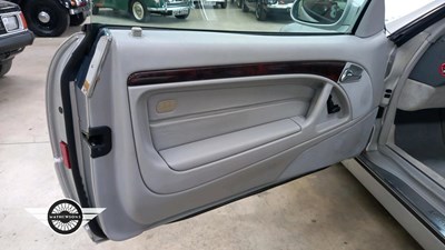 Lot 410 - 2001 MERCEDES SL280 AUTO