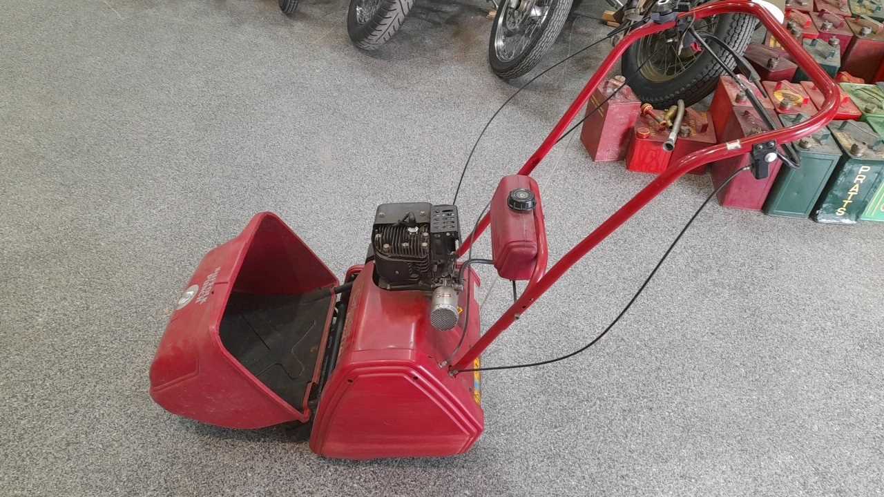 Lot 111 - SUFFOLK PUNCH CYLINDER LAWN MOWER