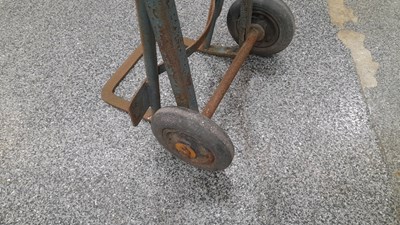 Lot 885 - SACK BARROW WITH RUBBER WHEELS
