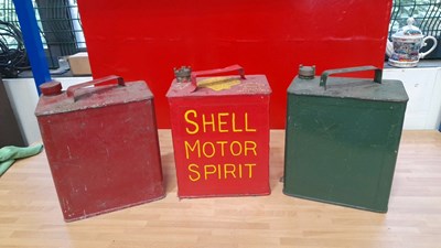 Lot 447 - 3X 2 GALLON PETROL CANS