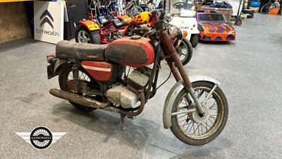 Lot 872 - 1976 JAWA 350