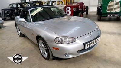 Lot 22 - 2004 MAZDA MX-5 S-VT SPORT