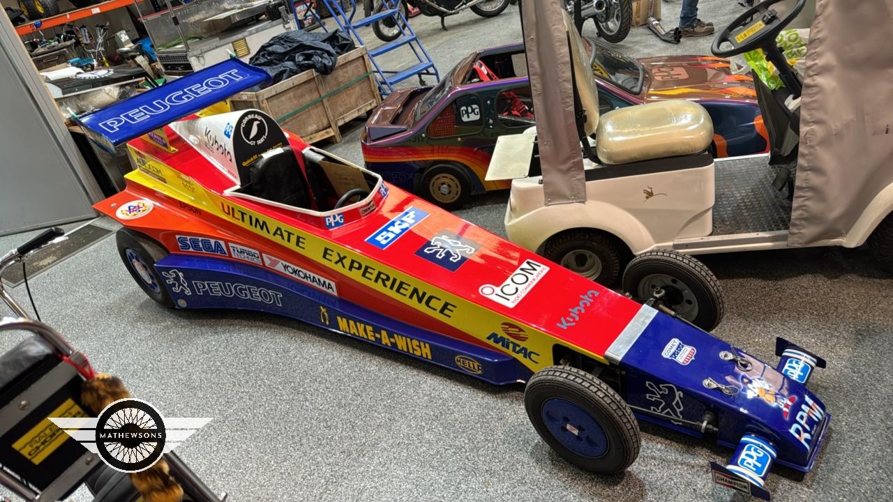 Lot 728 - CHILDRENS SCALE DRAG RACE RAIL