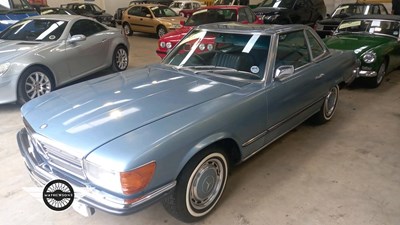 Lot 262 - 1972 MERCEDES 350 SL